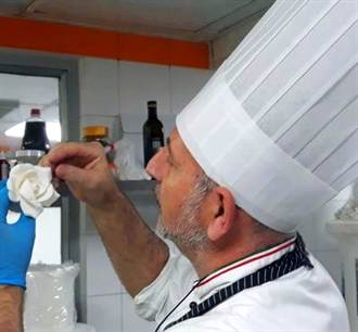 Lavoro della rosa di zucchero