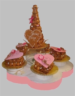 Croquembouche in  cuore